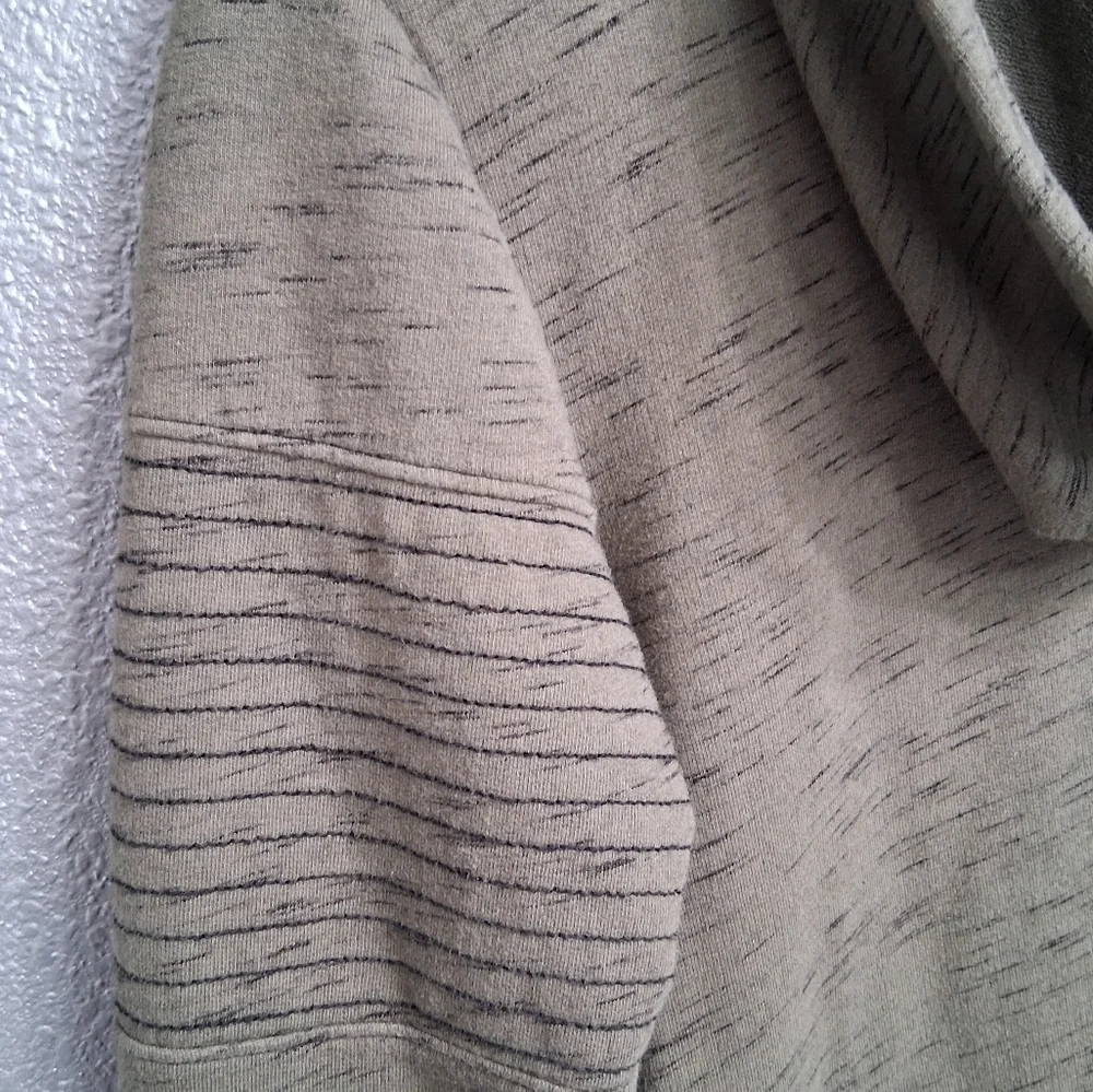 Olive Heathered Lightweight Jacket With Hood   Size L